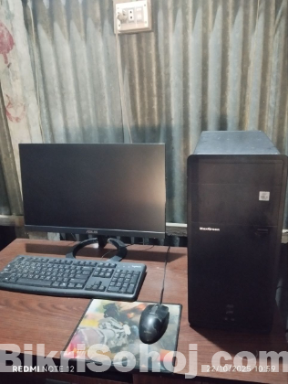 Desktop and Monitor বিক্রি হবে